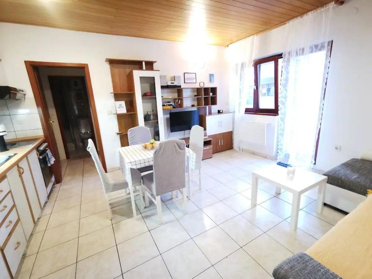 Misho Apartment With Terrace سبليت المظهر الخارجي الصورة